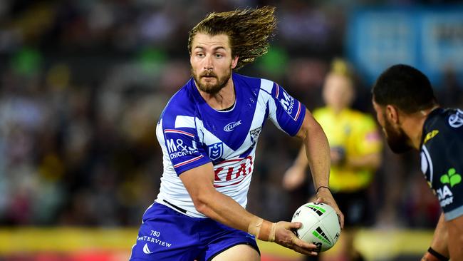 Injury could again cruel the season of Kieran Foran. Picture: Alix Sweeney