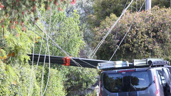 Highton Crane collapse at 88 North Valley Rd, Highton Picture: Mark Wilson