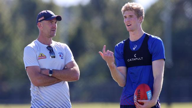 Tim English, right, talks with assistant coach Steven king at Western Bulldogs training. Picture: Michael Klein