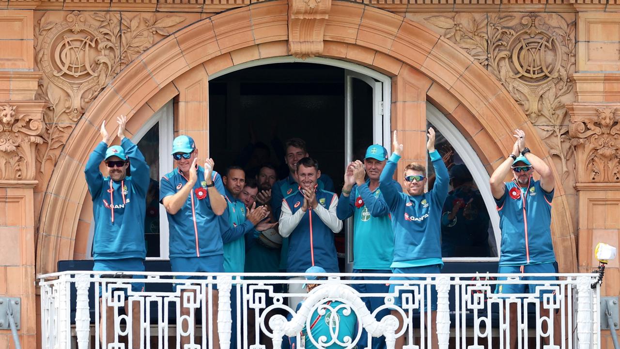 The Australian team applaud as Steve Smith reaches his century. Picture: Getty