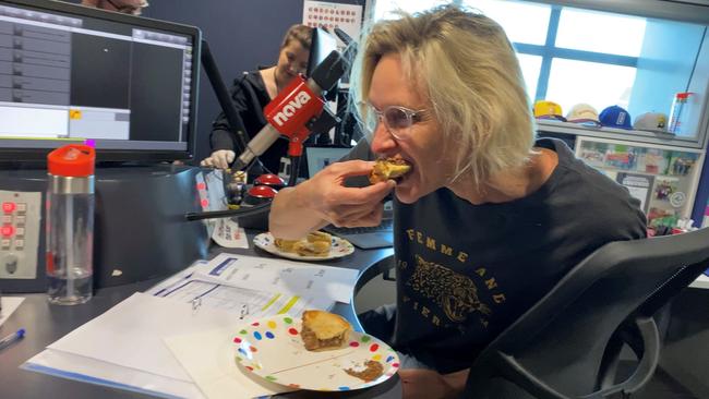 Former Olympian swimmer and NOVA Radio Breaky team member Susie O’Neill helps decide who gets to claim the title of Queensland's best pie.