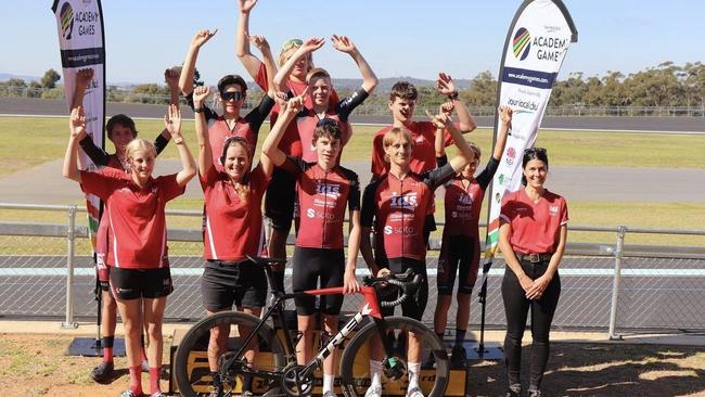 The Illawarra Academy of Sport cycling team at the 2023 Academy Games in Wagga Wagga. Picture: Supplied