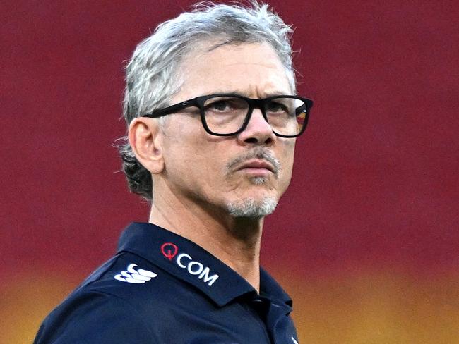BRISBANE, AUSTRALIA - FEBRUARY 21: Coach Les Kiss of the Reds is seen before the round two Super Rugby Pacific match between Queensland Reds and Moana Pasifika at Suncorp Stadium, on February 21, 2025, in Brisbane, Australia. (Photo by Bradley Kanaris/Getty Images)