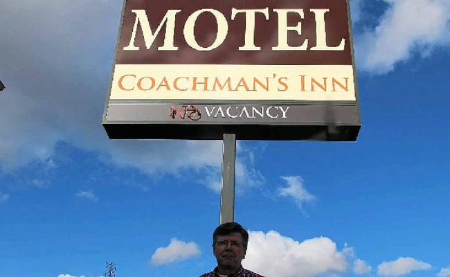 Coachman’s Inn manager Stuart Davis said business had been good during the jumper and jazz festival. Picture: ERIN SMITH