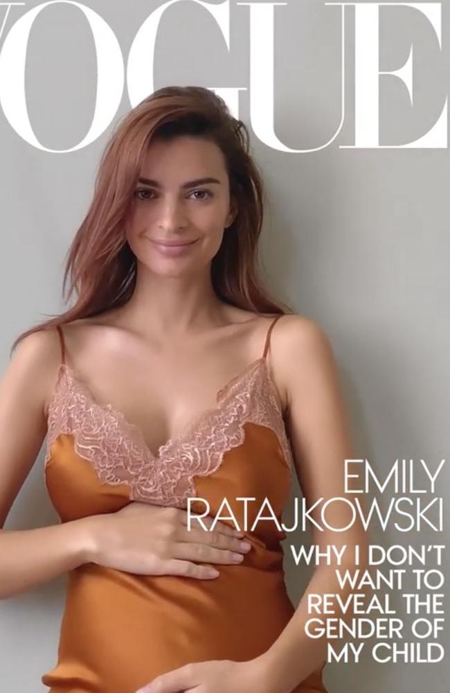 Emily Ratajkowski revealed her pregnancy on the October digital cover of Vogue. Picture: Vogue magazine