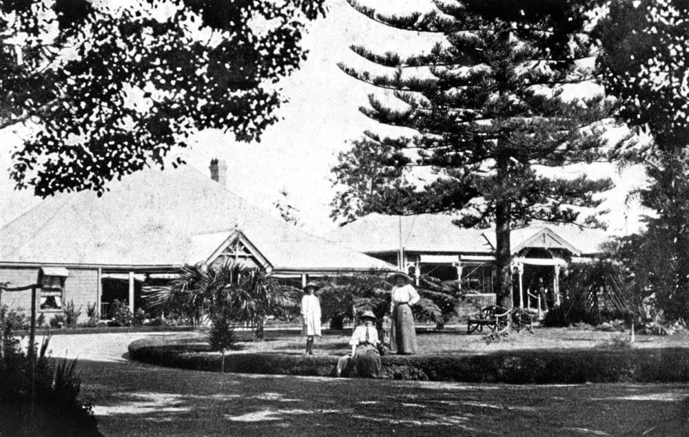 Bellevue Homestead, Brisbane Valley, ca. 1914. Picture: State Library of Queensland