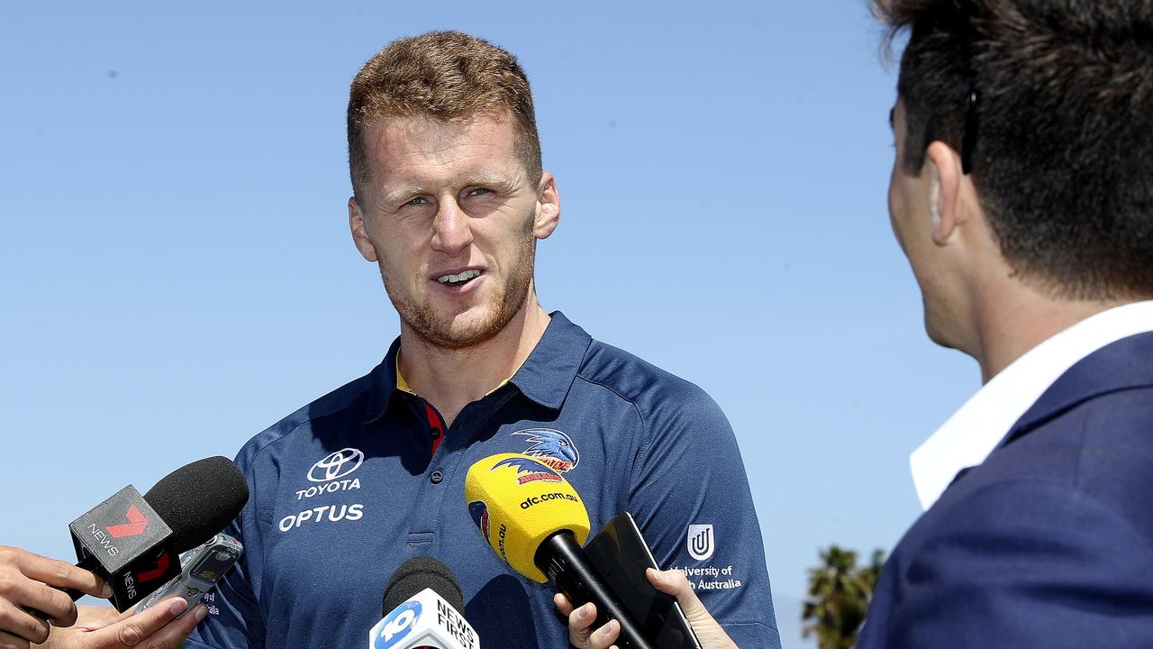 AFL – Crows ruckman Reilly O'Brien and other players participating in training session with 150 school students as part of Growing with Gratitude program. Picture SARAH REED