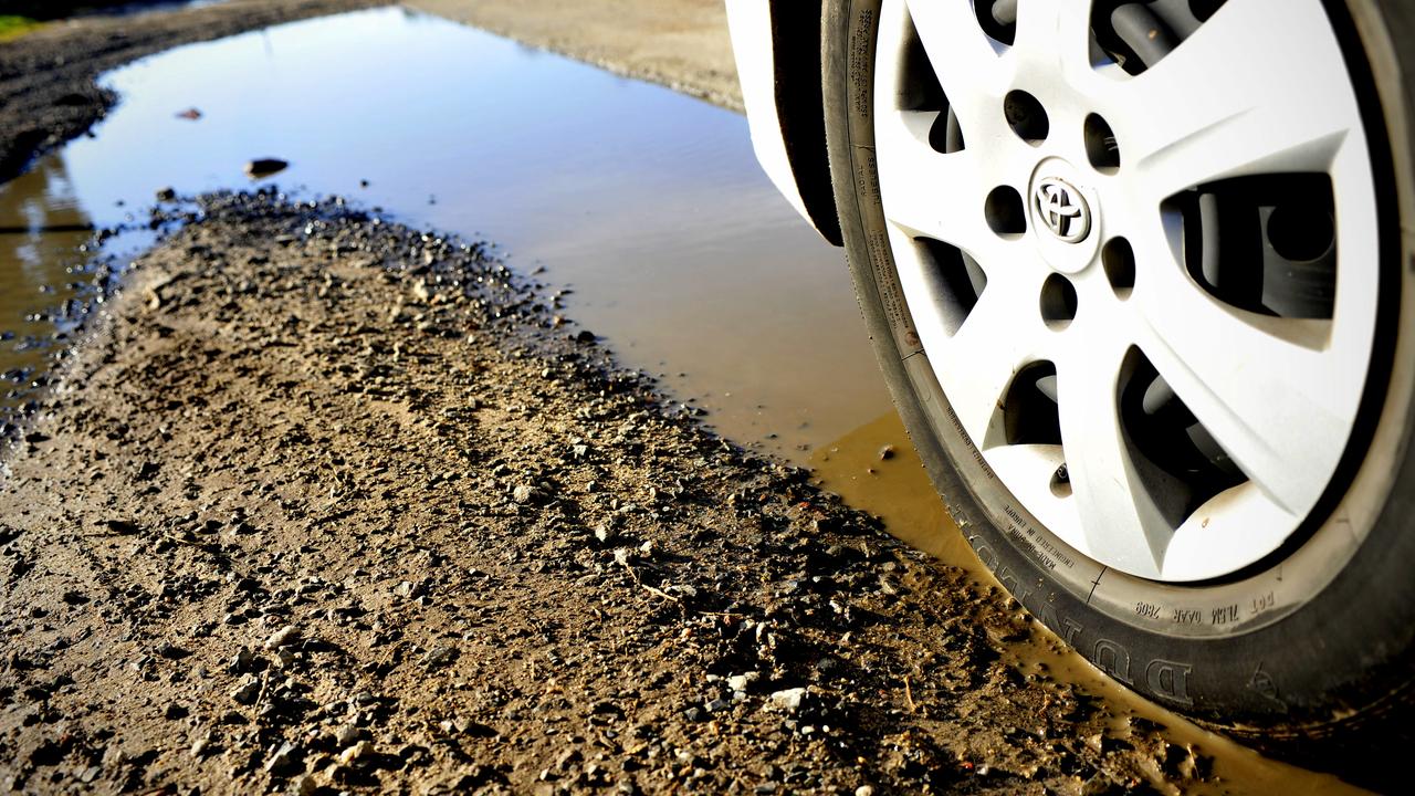 $675m pothole blitz to fix Victoria’s crumbling roads