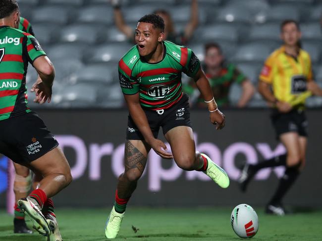 Injury crisis: Bunnies forced to blood young Teaupa