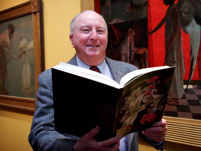 SA arts benefactor Max Carter and exhibition catalogue of paintings he donated to Art Gallery of South Australia 06 Nov 2006.