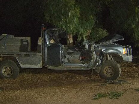 A 27 year old man has died in a horror crash at Shea Oak Log on Thursday night. Picture: Supplied via 7NEWS