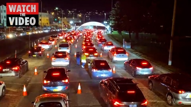 Long Lines at Bondi drive through Covid testing