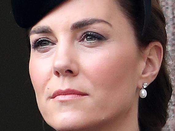 LONDON, ENGLAND - NOVEMBER 08: Catherine, Duchess of Cambridge during the Service of Remembrance at the Cenotaph at The Cenotaph on November 08, 2020 in London, England. (Photo by Chris Jackson/Getty Images)