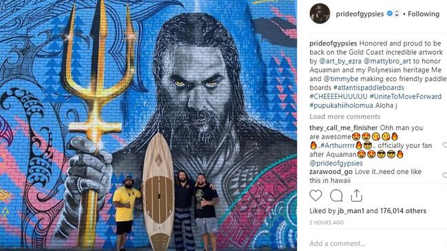 Jason Momoa post at Burleigh Heads: Honored and proud to be back on the Gold Coast incredible artwork by @art_by_ezra @mattybro_art to honor Aquaman and my Polynesian heritage