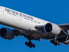 Passengers endure 16-hour flight to nowhere after JFK airport shutdown