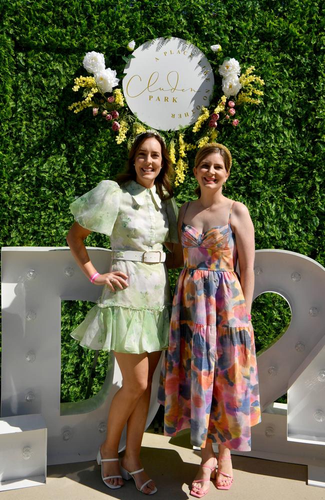 Ladies Day socials at Cluden. Carissa Dewitt and Prue Seawright. Picture: Evan Morgan