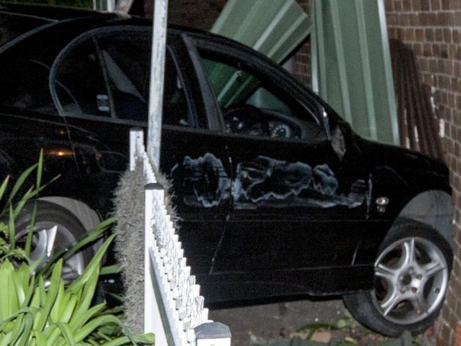 22/06/2016 - News: Police are looking for the driver of a car which crashed into a house at Rockdale early this morning. Emergency services were called to Lydham Ave, Rockdale, to reports of a accident. Emergency services arrived to find a car had crashed into the siude of a house, coming to rest only metres from a little 4-year-old girl who was sleeping in her bedroom. The driver, believed to be under the influence of drugs or alcohol, fled the scene a short time later. Police conducted a search of the area with the help of a police dog, but were unable to locate the driver. The other occupants of the house were not injured. The car has been removed and investigations to locate the driver are continuing. Pictures: Glenn Miller.