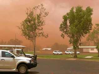 A band of dust has been pushed from the West over Chinchilla.