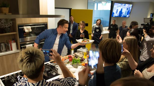 Plenty of people turned up to watch the cooking class.