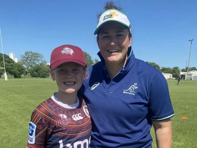 Rockhampton junior Fallon Cowan with Olympic Women's Rugby 7s Australian gold medalist Shannon Parry.