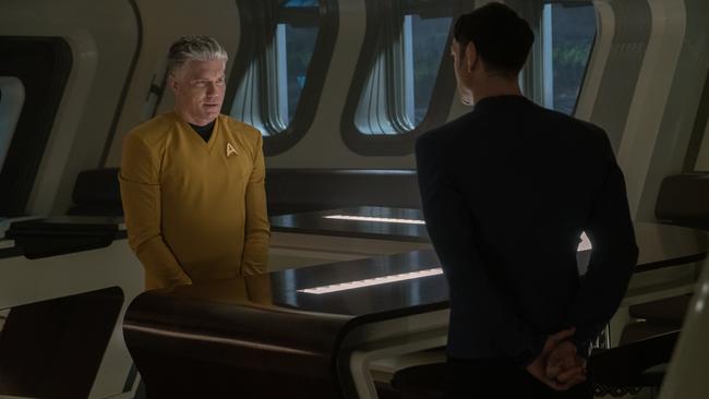 Anson Mount as Capt. Pike and Ethan Peck as Spock in Star Trek: Strange New Worlds