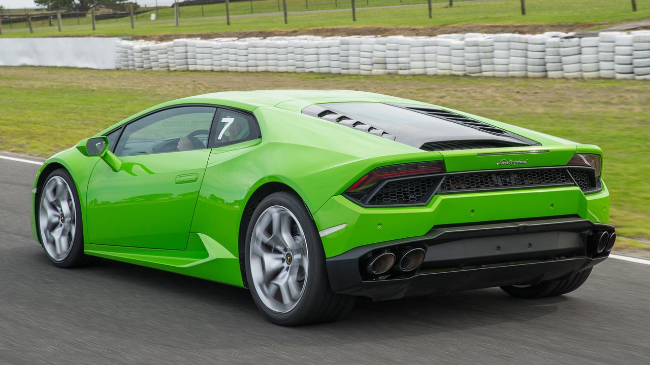 2016 Lamborghini Huracán LP 580-2 at Phillip Island.