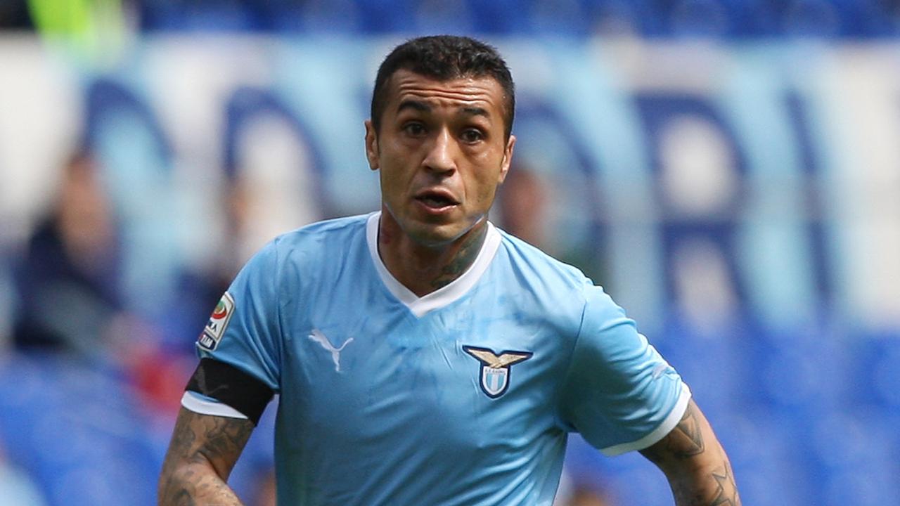 Brazilian footballer Francelino Matuzalem has blamed a cheese addiction for blemishing his time in Italy.