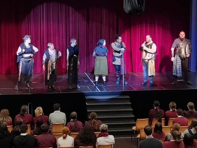 Dire Theatre performed a version of Romeo and Juliet with two female leads at Campbelltown Performing Arts High on May 3, prompting some complaints.