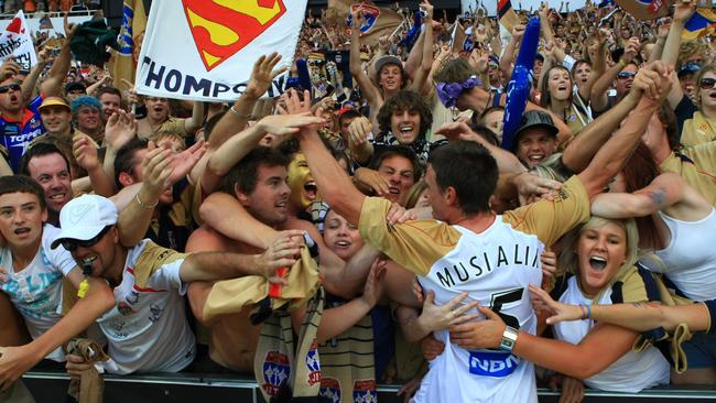 Celebrating winning the 2007-08 A-League grand final after Newcastle beat the Mariners. 