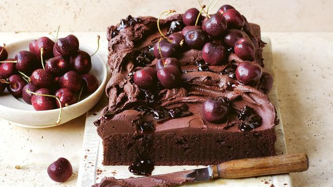 Black forest cakes have to be some of the most romantic cakes around.