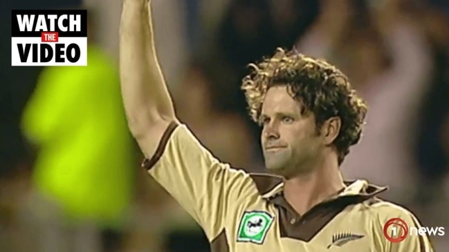 Chris Cairns in 'serious but stable' condition in Sydney hospital (Breakfast)