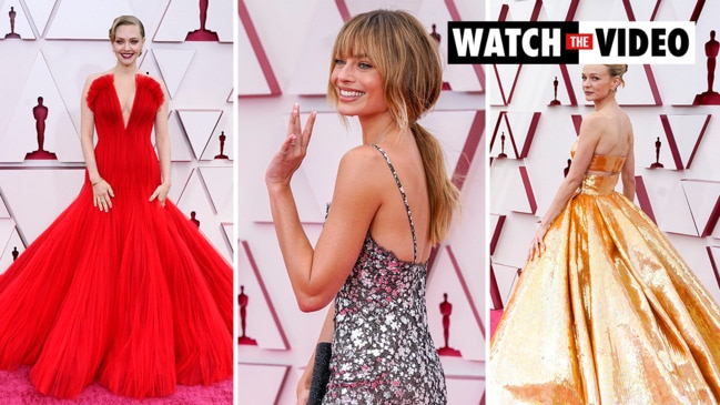 Oscars 2021: Margot Robbie Debuted Chic Bangs