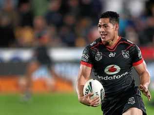 ENTERTAINING: Roger Tuivasa-Sheck of the Warriors has that wow factor. Picture: DAVID ROWLAND