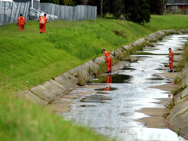 Police and SES conducting a line search at Warner Reserve, Springvale, hoping to uncover evidence to solve the disappearance of Jake Lyons. Picture: Nicole Garmston