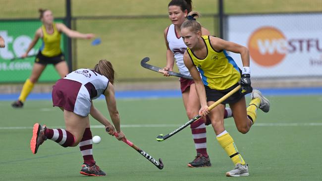 Emma de Broughe, of Seacliff, powers away against Grange Royals. Picture: Keryn Stevens