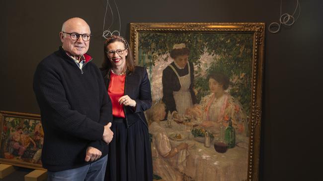 Ian Knox and Councillor Melissa Taylor with Dejeuner by Emanuel Phillips Fox, circa 1910-11 part of the Lionel Lindsay Collection of Toowoomba Regional Art Gallery, Thursday, July 18, 2024. Picture: Kevin Farmer