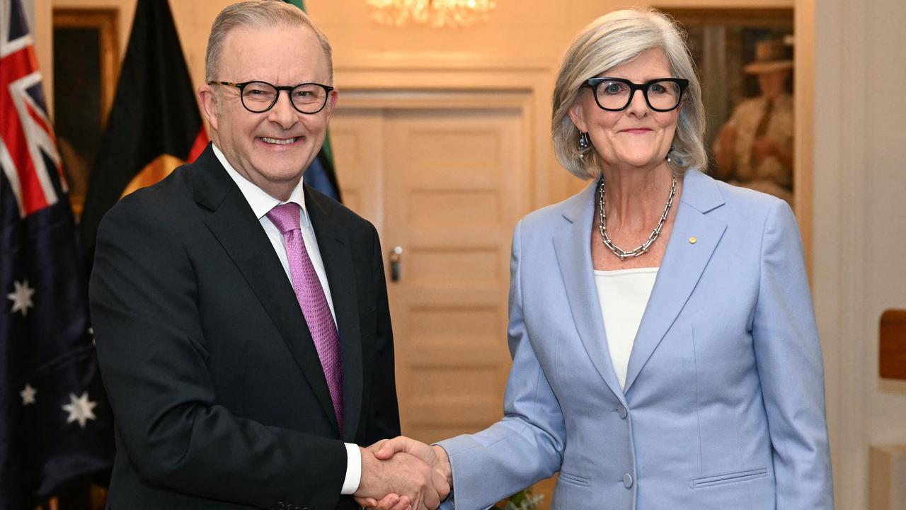 Swearing in of new Labor ministry begins; Ley confident of pipping Taylor in bid to lead Libs