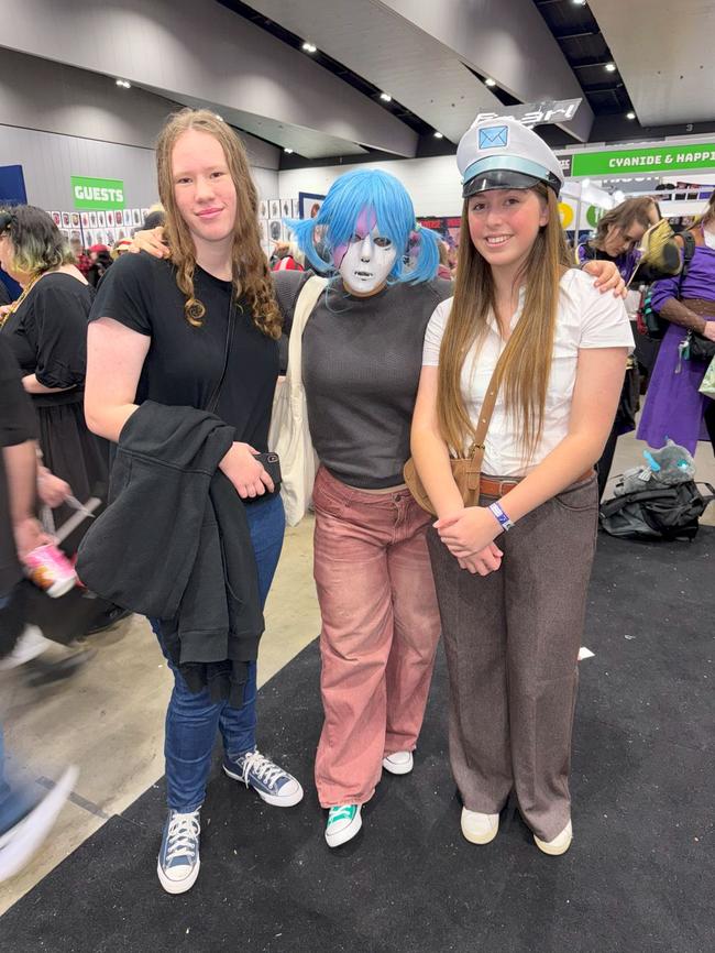 Emily Anderson, Zali Papas and Ava Rubina attend the Oz Comic Con Melbourne at the Melbourne Convention & Exhibition Centre on Sunday, June 08, 2025. Picture: Jack Colantuono