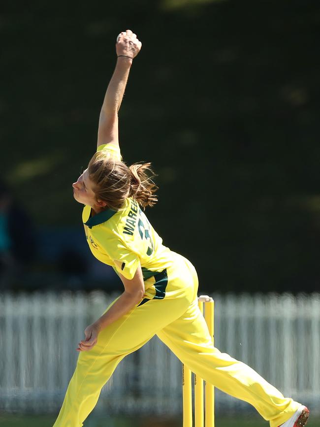 Georgia Wareham bowling her leggies. Picture: Getty