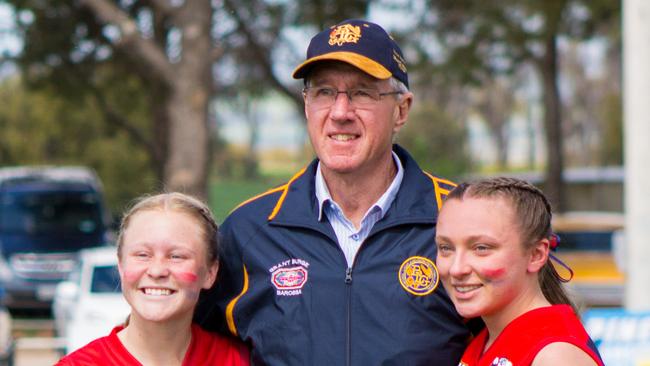 Dakota Williams and Mia Nolan-Grigg with Greg Mickan after the BLGW grand final. Picture: BLGW Facebook.