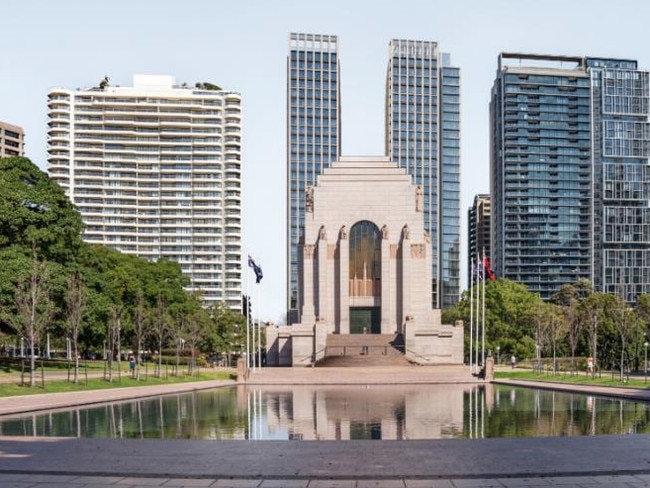 Artists impression of plans for 175 Liverpool Street, SydneyView looking south from Hyde Park