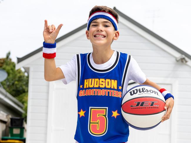 The Daily Telegraph Friday 31 January 2025Mt Kosci Basketball Boy - Hudson9 year old Hudson has be diagnosed with cerebral palsy he is now doing a climb at Mount Kosciusko and attempting the worlds height basketball trick shot  to raise money for cerebral palsy. Picture Thomas Lisson