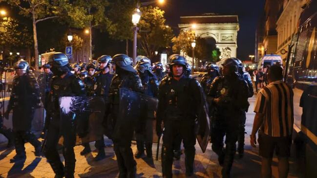 France Riots: Hundreds Arrested On Fifth Night Of France Unrest After ...