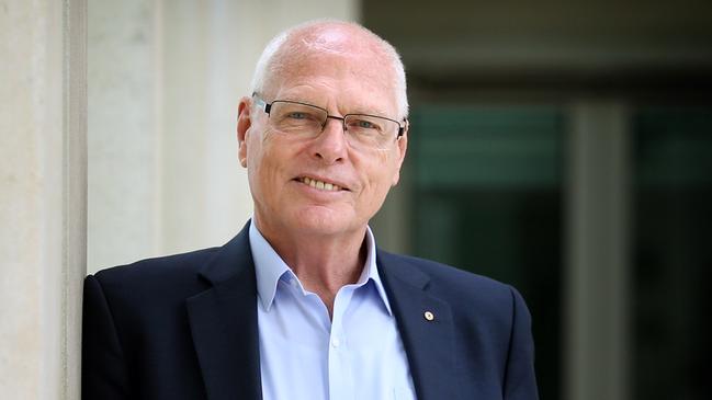 Liberal senator Jim Molan has died, aged 72.