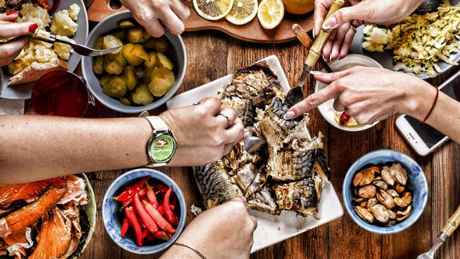 Spoil yourself and your loved ones to a festive feast out at one of Melbourne’s many restaurants and local hubs.