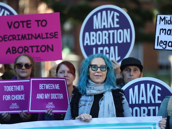 Abortion QLD: Points in favour and against new laws | The Courier Mail