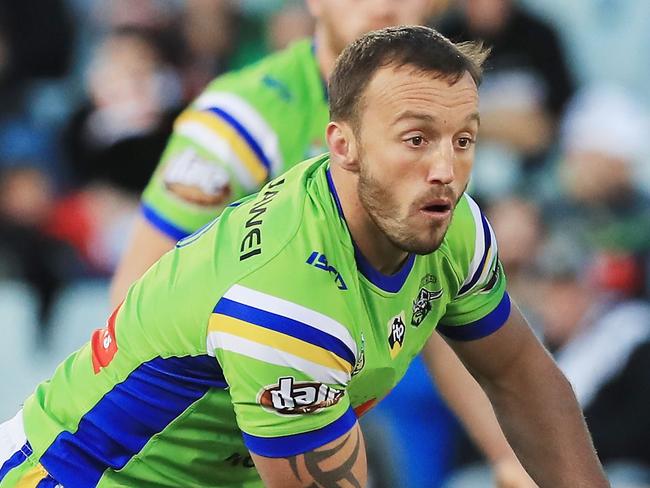 SYDNEY, AUSTRALIA - JUNE 17: Josh Hodgson of the Raiders runs the ball during the round 15 NRL match between the Wests Tigers and the Canberra Raiders at Campbelltown Sports Stadium on June 17, 2018 in Sydney, Australia.  (Photo by Mark Evans/Getty Images)