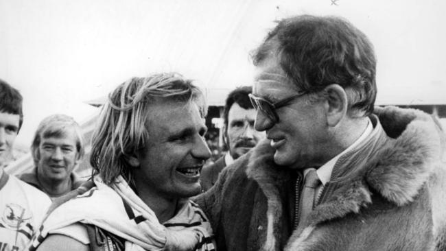 Peter Sterling (L) with coach Jack Gibson after Parramatta defeated Manly in 1983 Grand Final at the SCG in Sydney, 25/09/1983.