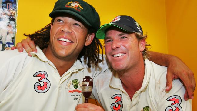 Andrew Symonds with Shane Warne after winning back the Ashes. - Pic. Phil Hillyard