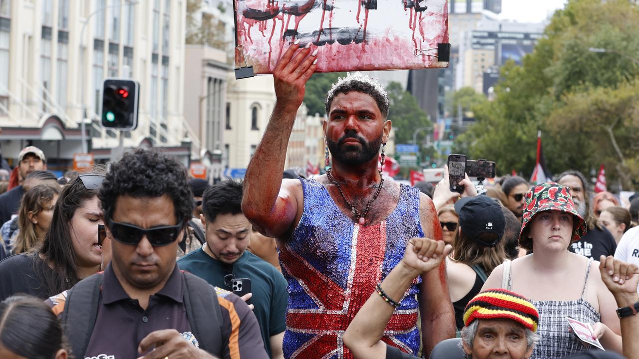 ‘Blak lives matter’: Thousands of protesters bring Sydney to a halt